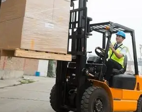 电动叉车超负荷工作的危害